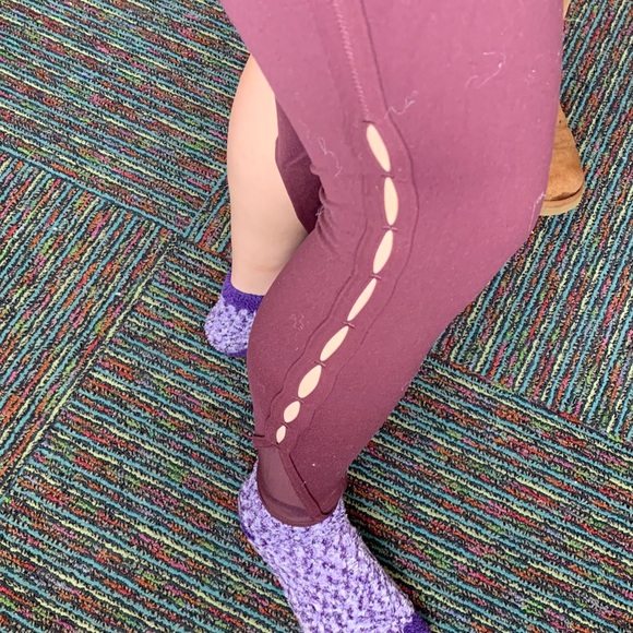 Athleta red leggings - Picture 3 of 3